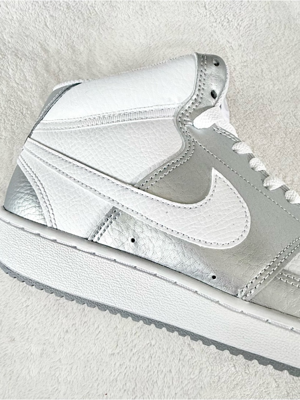 NEW Nike Court Vision Mid-Top Sneakers - White/Silver Metallic Women’s Size 9.5